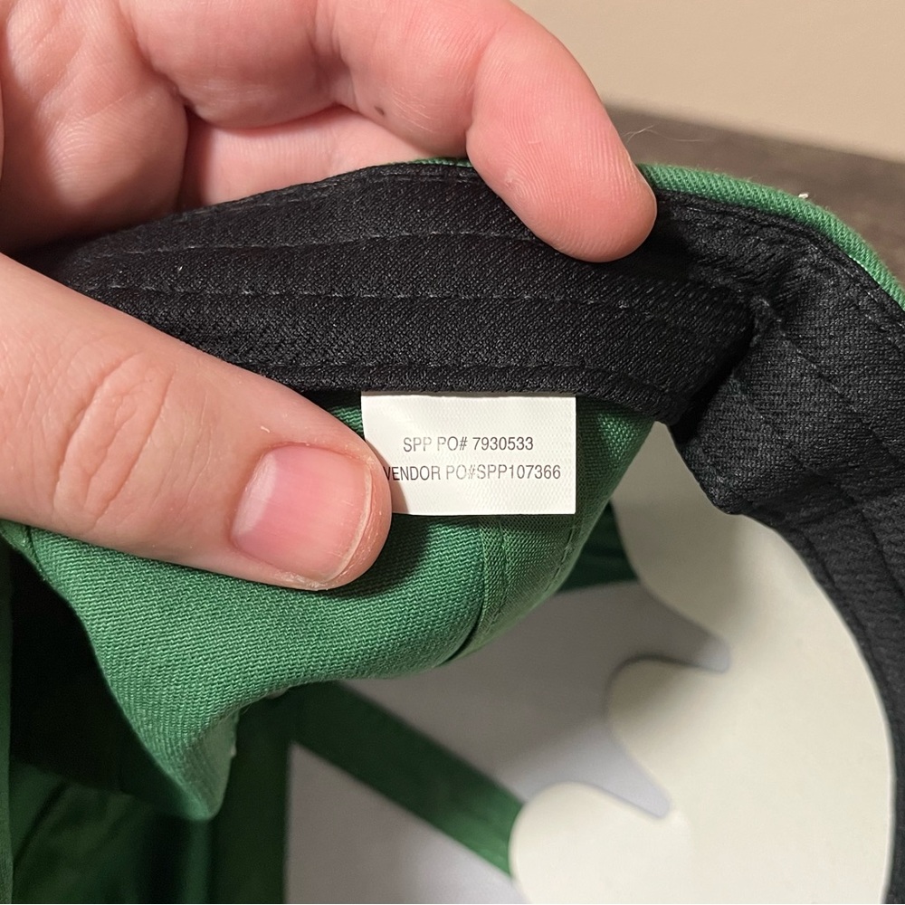 NWOT John Deere Low Profile Structured Adjustable Baseball Hat Cap Green Yellow - Picture 6 of 7